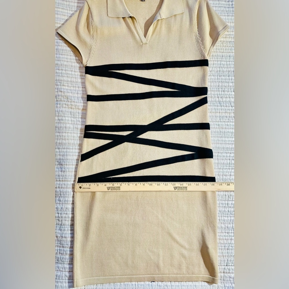 Adrienne Vittadini Beige Dress With Black Horizontal Strips, Size M - Picture 9 of 12